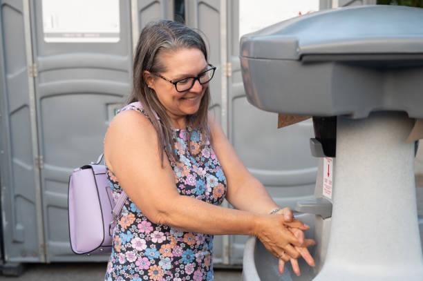 Best Luxury portable toilet rental  in Bithlo, FL